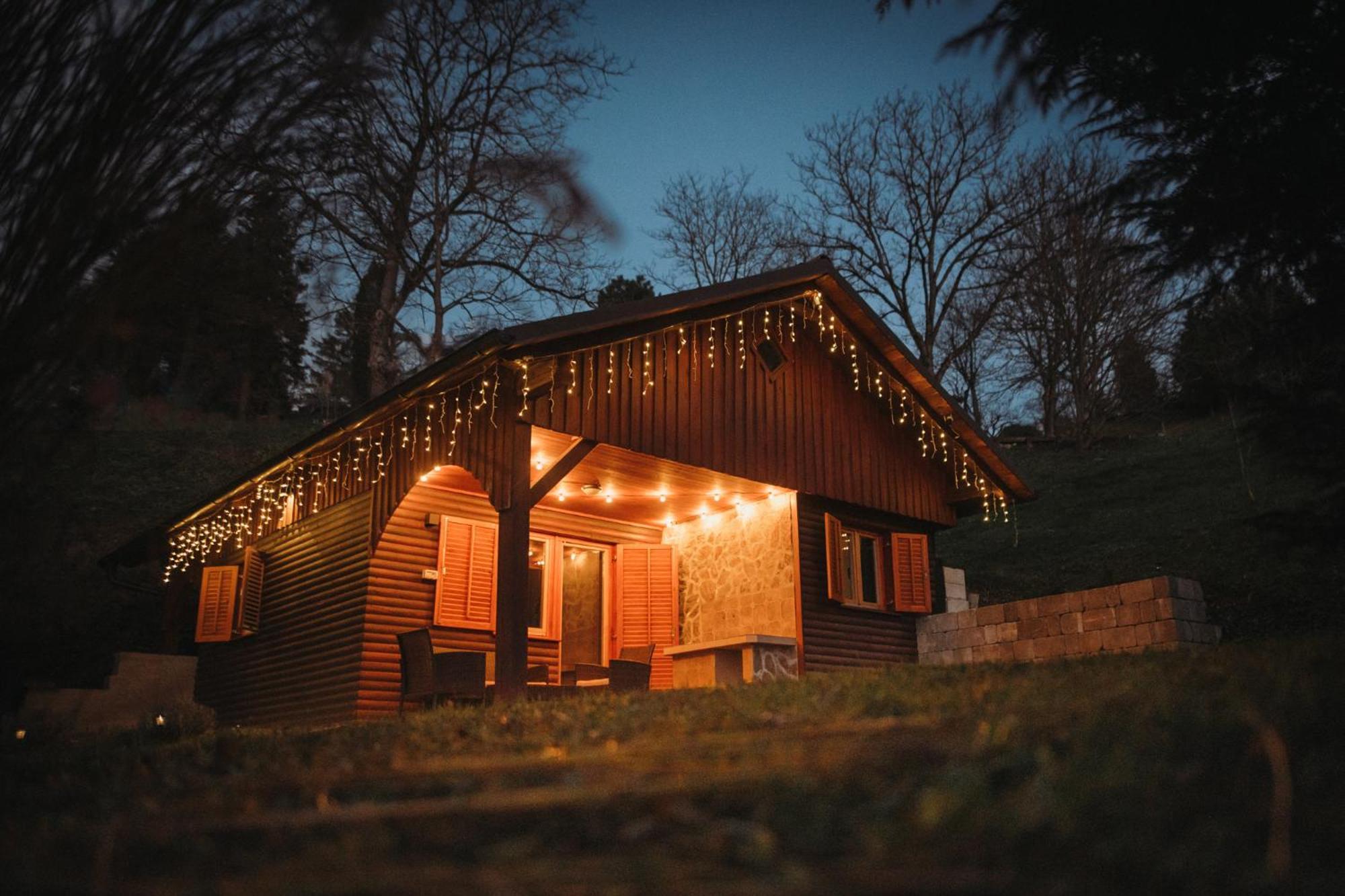 Villa Zasebna Hisa V Naravi S Savno, Hisa 14H à Laško Extérieur photo